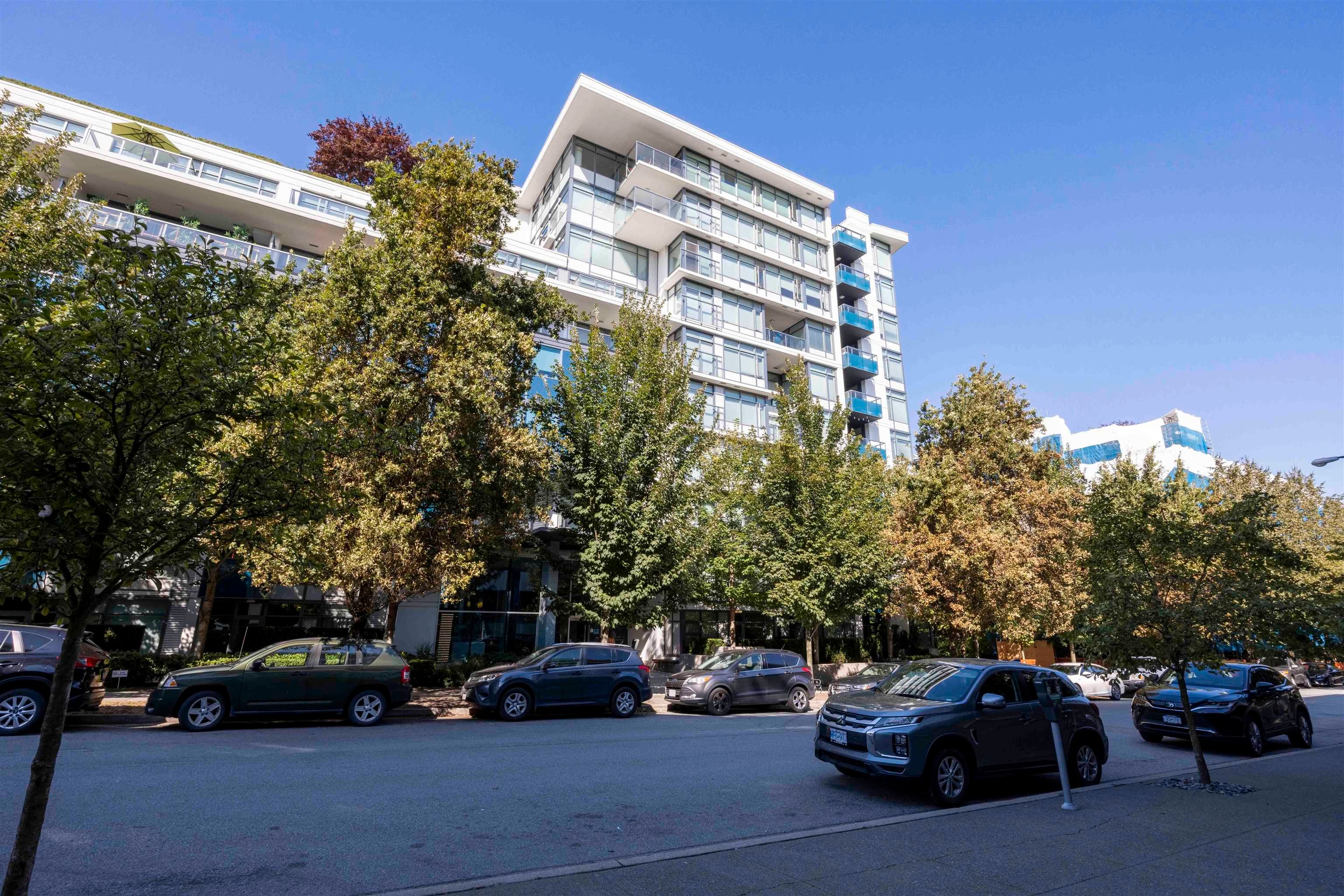I have sold a property at 722 1777 7TH AVE W in Vancouver
